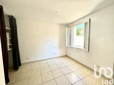 Apartment at Sainte-Cécile-les-Vignes (84290) — 7/8
