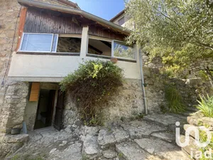 Maison de village à Vallées-d'Antraigues-Asperjoc (07530)