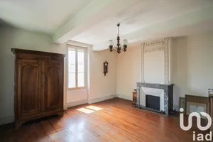 Village house in Malause (82200)