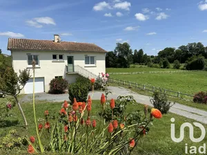 House at Antigny (85120)