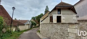 Maison de village à Thury (89520)