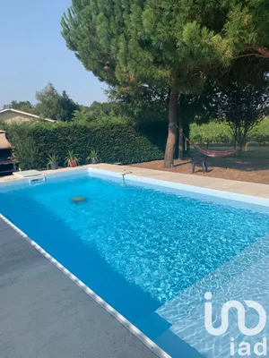 Village house in Anglade (33390)