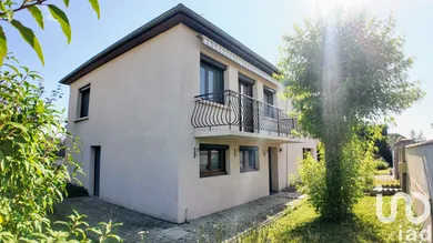 Traditional house in Bonson (42160)