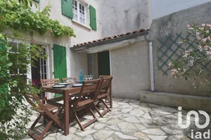 Maison de village à La Flotte (17630)