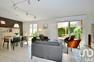 House at Bron (69500)