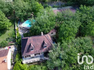 Traditional house at Pinsac (46200)