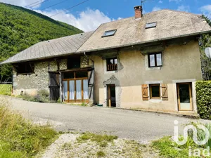 House at Saint-Thibaud-de-Couz (73160)