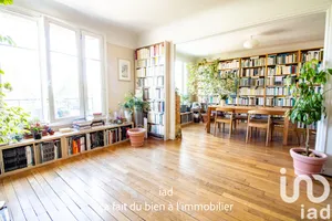 Apartment at Nanterre (92000)