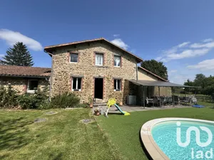 Grange à SAINT MESMIN (85700)