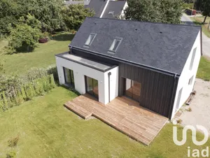 House at Crach (56950)