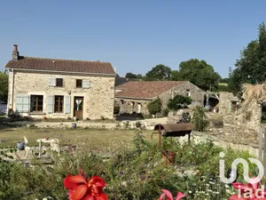 Maison de campagne à La Chapelle-aux-Lys (85120)