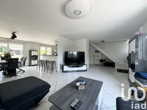 Maison traditionnelle à Linas (91310)