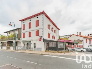 Building at Hasparren (64240)