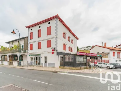 Building at Hasparren (64240)