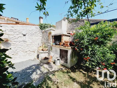 Maison de village à Triaize (85580) — 13/17