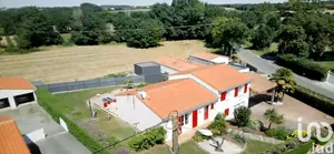 Maison traditionnelle à Chantonnay (85110)