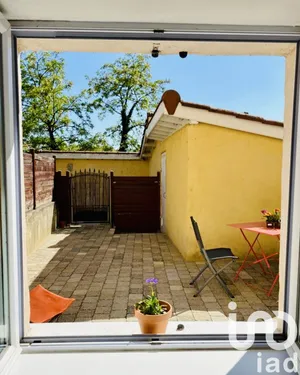 Duplex at Thurins (69510)