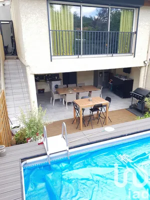 Townhouse at Rive-de-Gier (42800)