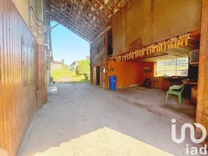 Ferme à Sainte-Hélène (88700)