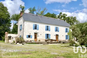 Park home at Gardères (65320)