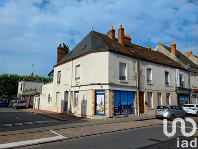 Immeuble à Gien (45500)