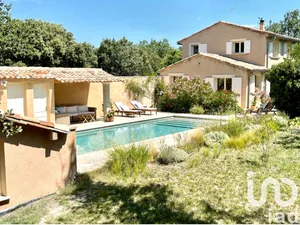 Maison de campagne à Visan (84820)