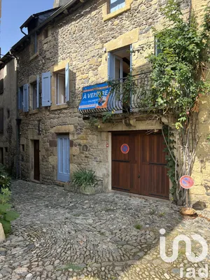 Village house at Sainte-Eulalie-d'Olt (12130)