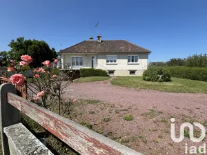 Pavillon à Saint-Clair-sur-l'Elle (50680)