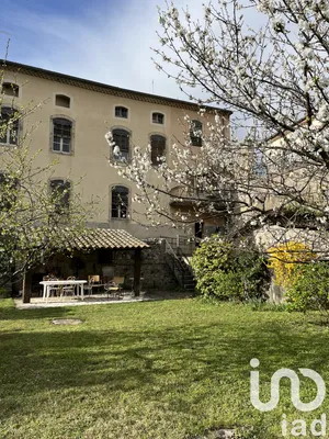 Building at Vals-les-Bains (07600)