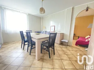 Apartment at Valenton (94460)