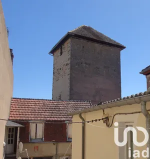 Building at AUTUN (71400)