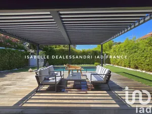 Maison traditionnelle à Sanary-sur-Mer (83110)