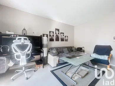 Apartment at Reims (51100)