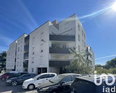 Apartment at Vénissieux (69200)