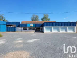 Building at Gueugnon (71130)
