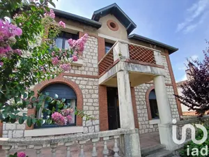 Mansion at Moissac (82200)