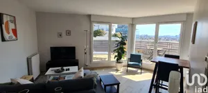 Studio at Courbevoie (92400)