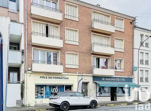 Immeuble à Châlons-en-Champagne (51000)