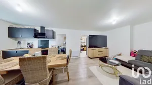 Appartement à LA CHAPELLE-LA-REINE (77760)