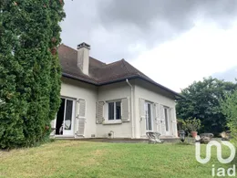Traditional house in Thiers (63300)