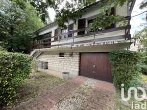 House at Palaiseau (91120)