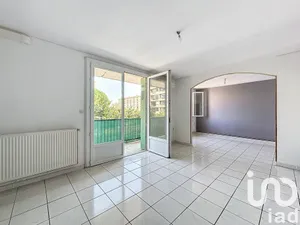 Apartment at Le Pontet (84130)