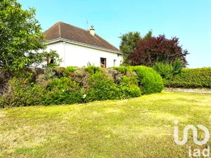 Traditional house at Saint-Laurent-en-Gâtines (37380)