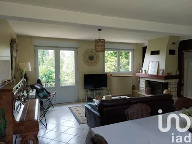 Maison de campagne à Fleurines (60700)