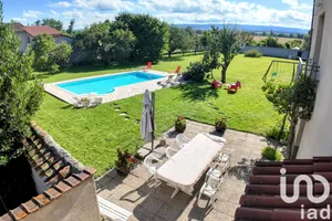 Park home at Sury-le-Comtal (42450)