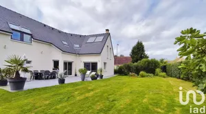 House at Rouillon (72700)