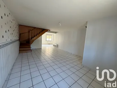 Maison de village à Arc-lès-Gray (70100)