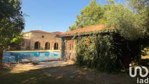 Domaine à Saint-Martin-de-Sescas (33490)