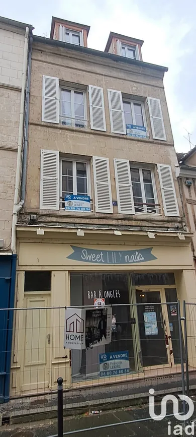 Building at Compiègne (60200) — 2/23