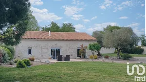Longère à Augé (79400)